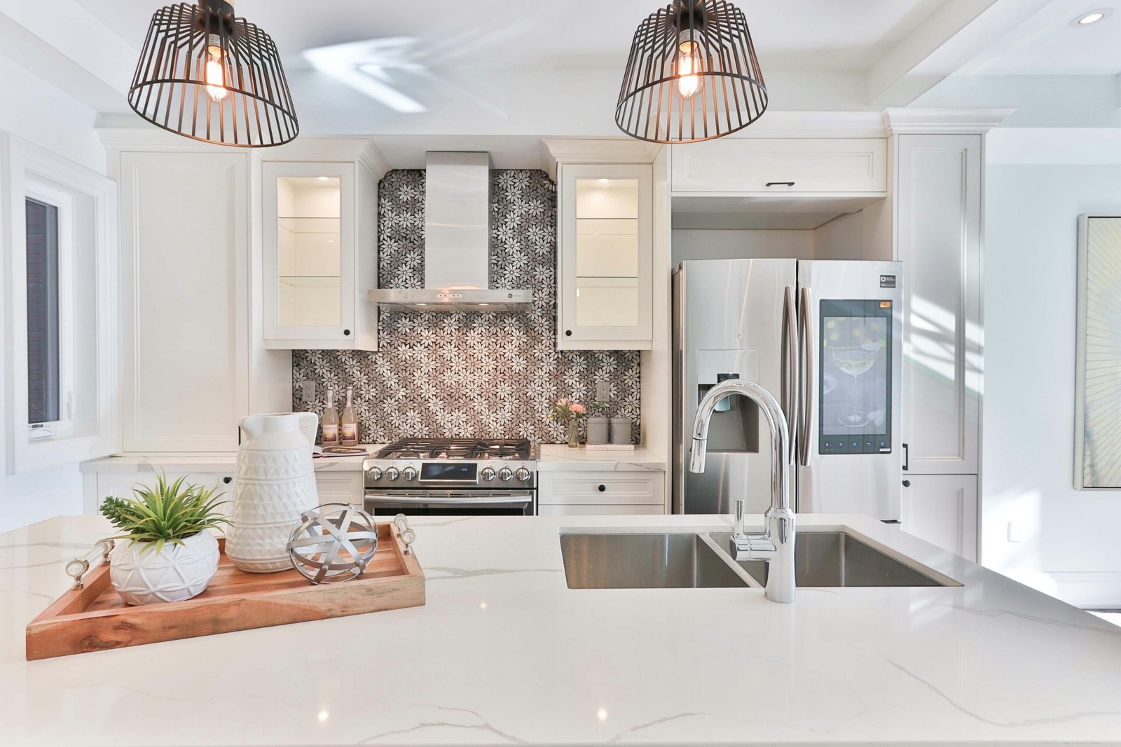 Beautiful marble kitchen countertops